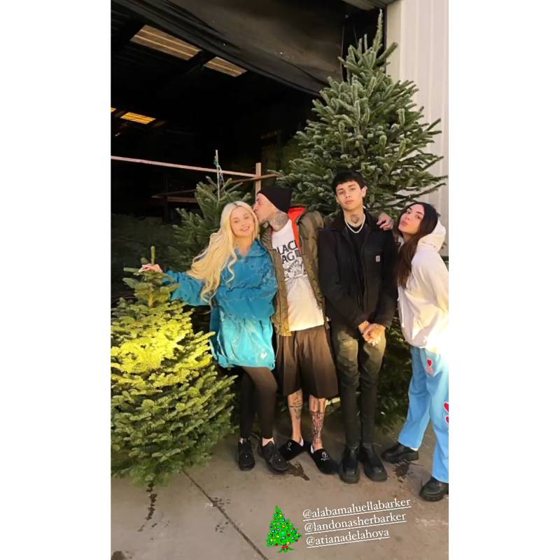 ‘Tis the Season! Candace Cameron Bure, Bindi Irwin and More Celebs Already Decorating for the 2021 Holidays