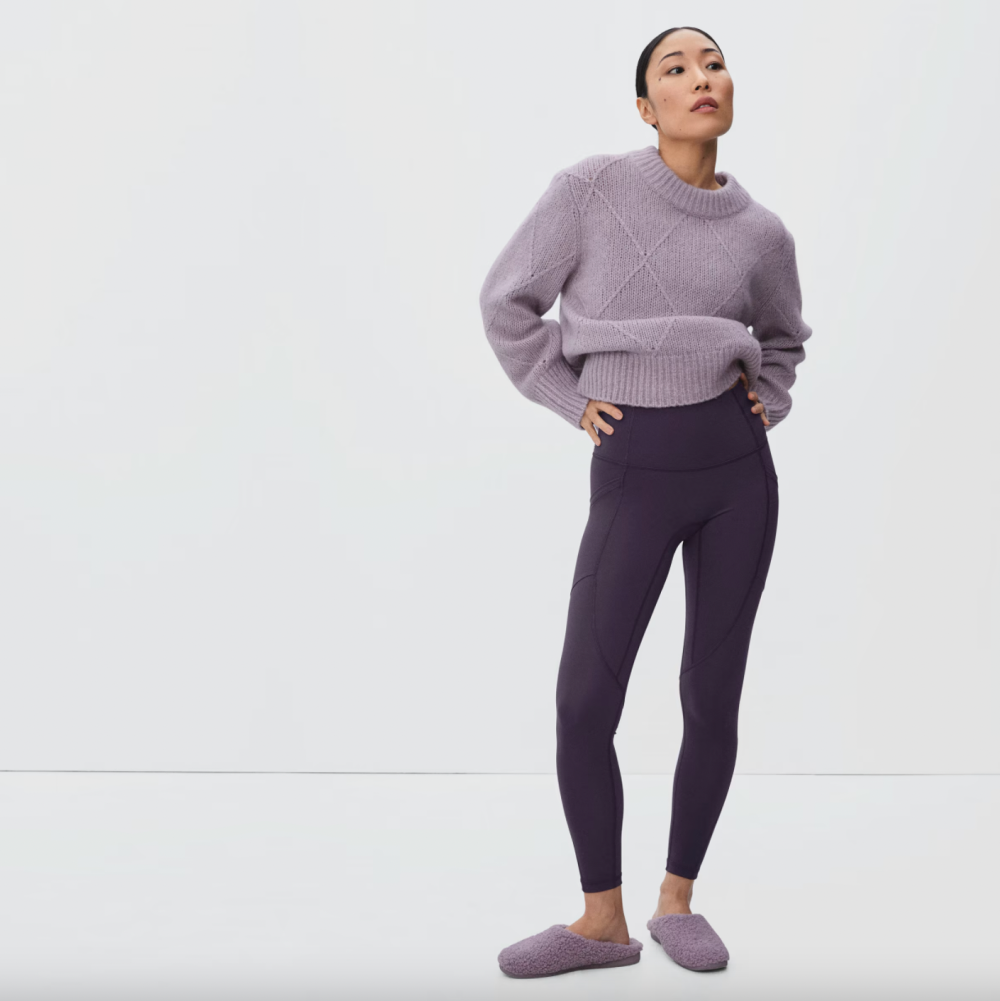 Sweat in Style With These Flattering Pocket Leggings From Everlane ...