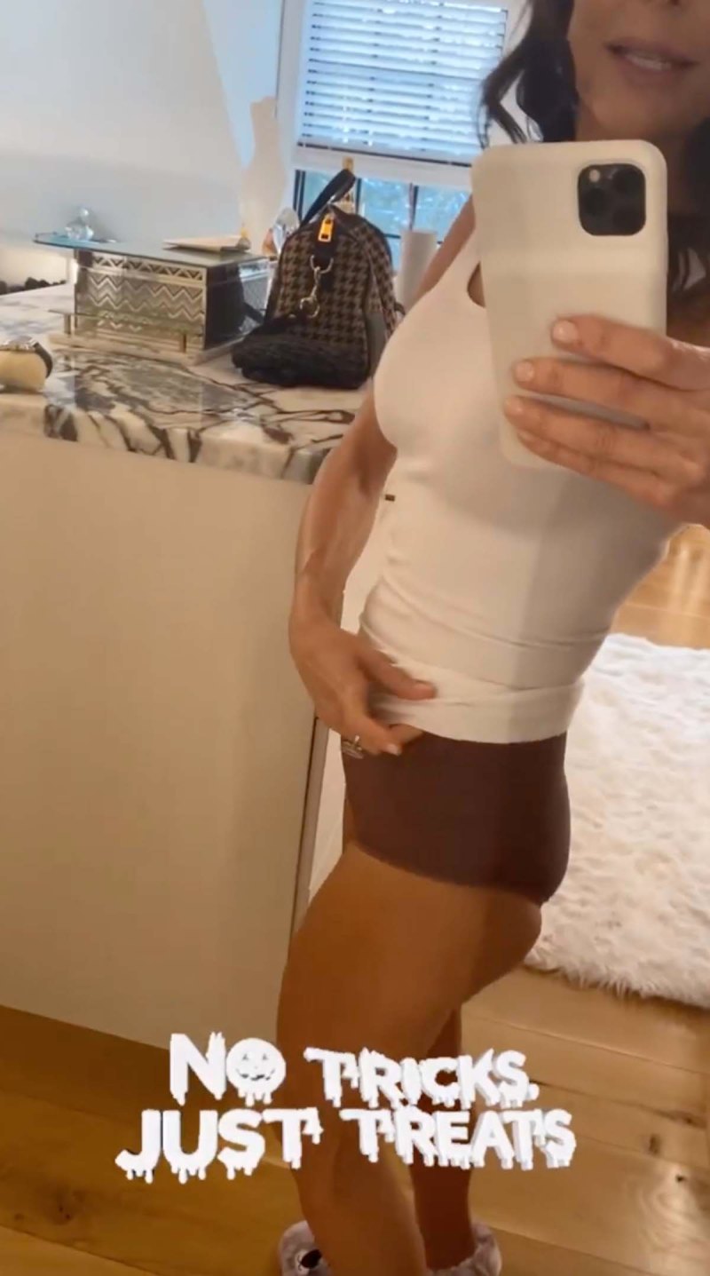 Bethenny Frankel Strips Down Her Underwear Silently Sexy Moments