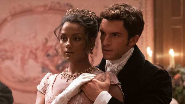 ‘Bridgerton’ Season 2 Photos Show Anthony and Kate Getting Cozy, Daphne’s Solo Return