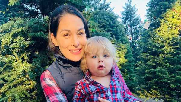 Brie Bella Describes Son Buddys Super Gross Accident Poop Tracks Everywhere