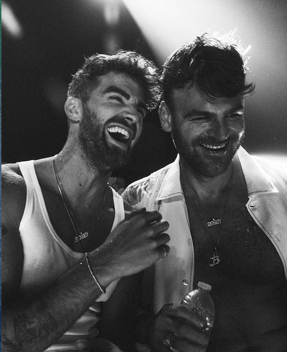 Buzzzz o Meter Stars Are Buzzing About The Chainsmokers
