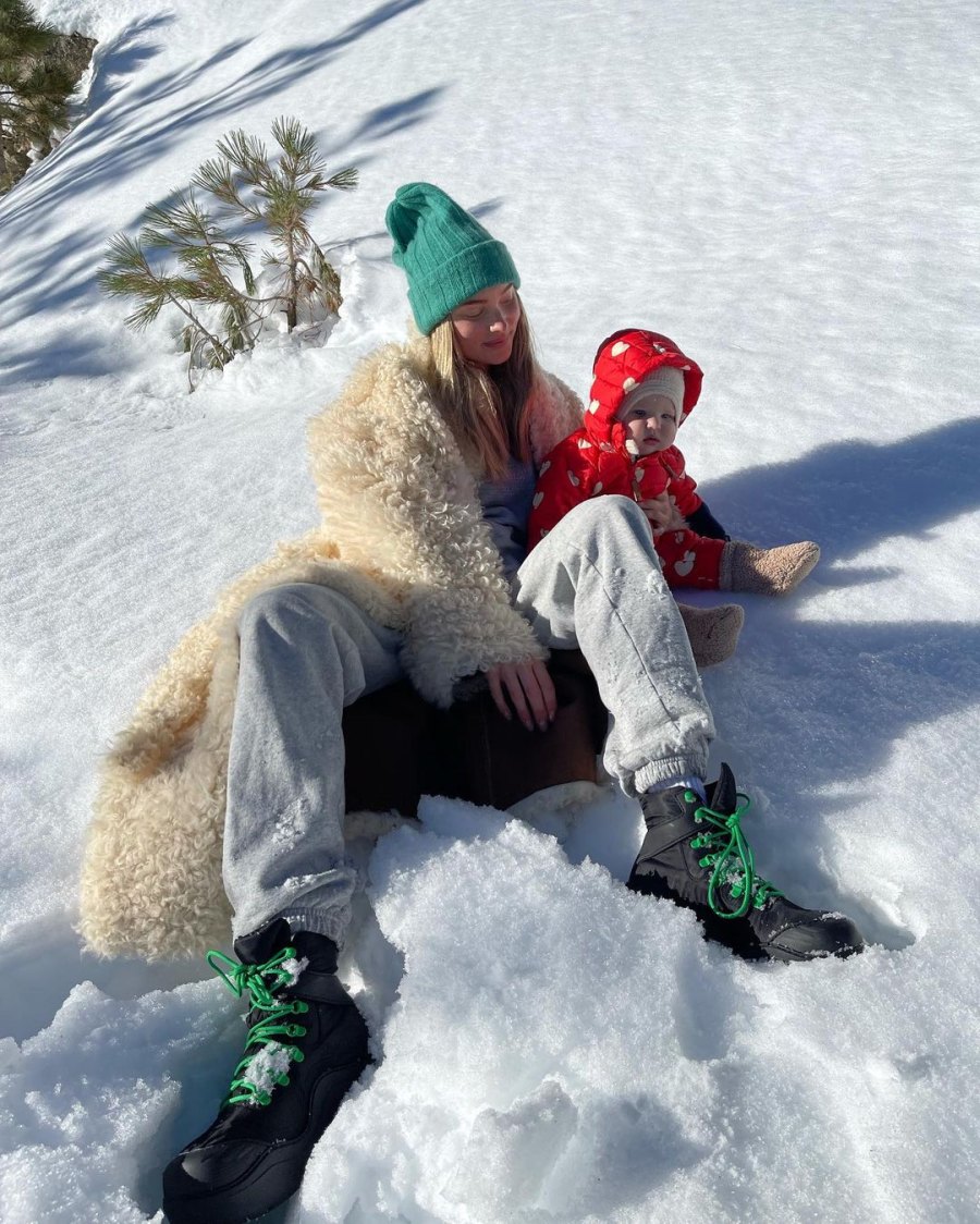 Celeb Parents Playing in the Snow With Their Kids Elsa Hosk