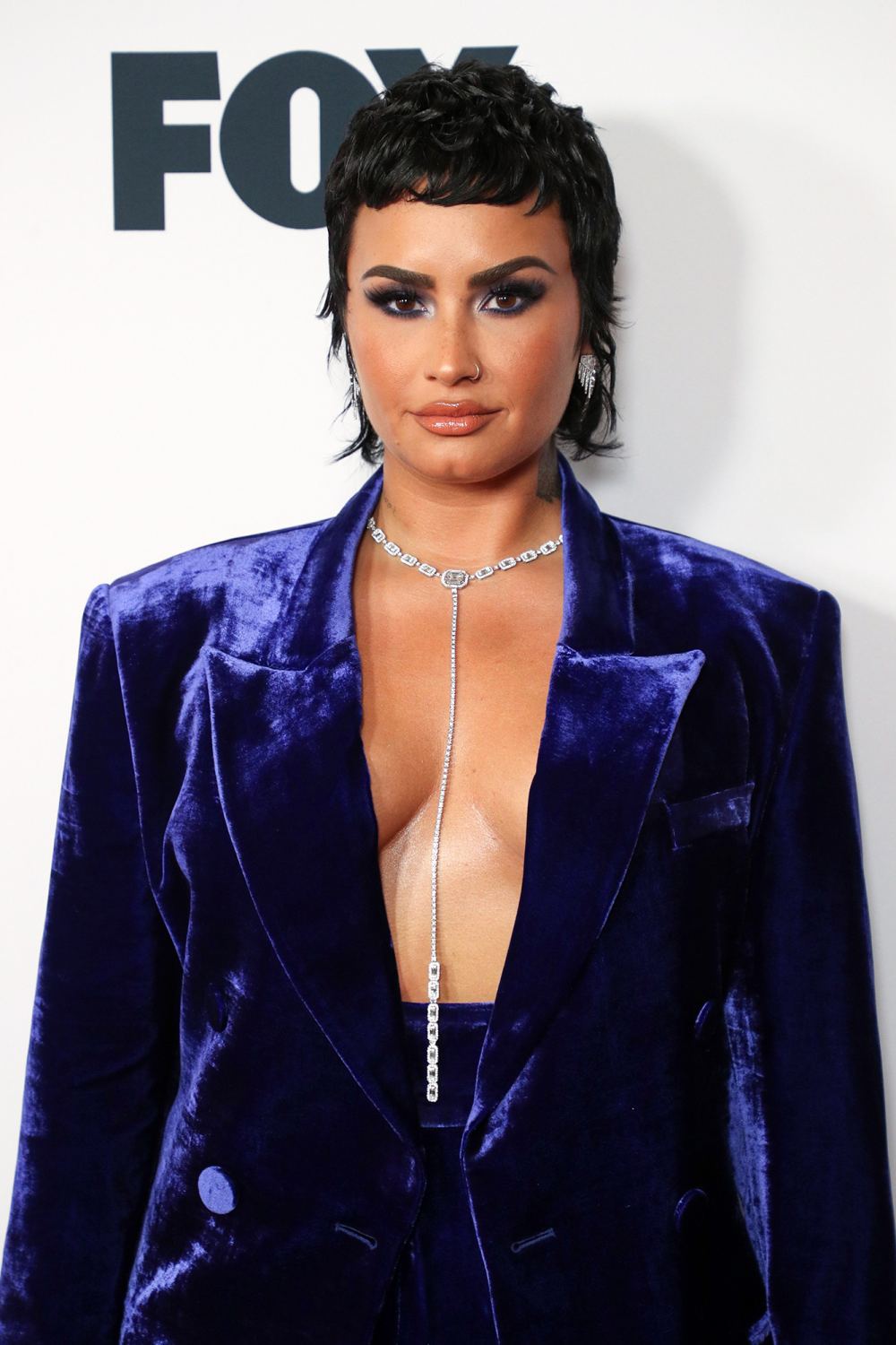 https://www.usmagazine.com/wp-content/uploads/2022/01/Demi-Lovato-Returns-Home-After-Secretly-Completing-Another-Rehab-Stay-3-Years-After-Overdose.jpg?w=1000&quality=78&strip=all