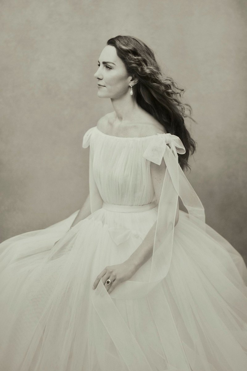 Duchess Kate Celebrates 40th Birthday With 3 Regal National Portrait Gallery Photographs