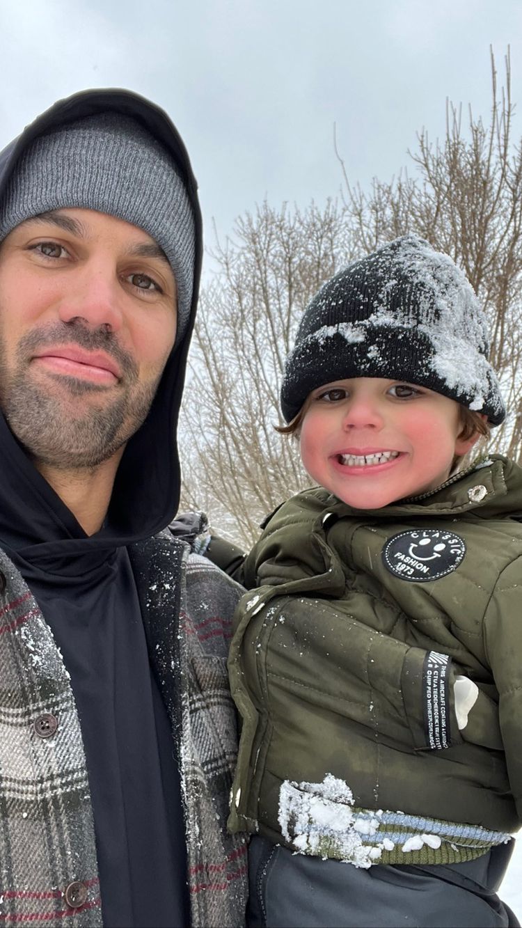 Eric Decker and More Celeb Parents Playing in the Snow With Their Kids