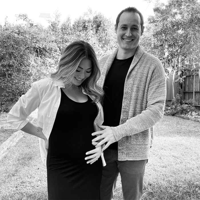 Glee Jenna Ushkowitz Pregnant Expecting 1st Baby With Husband David Stanley 02