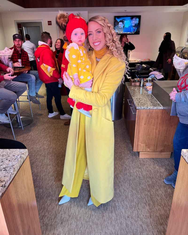 Go, Dad! Brittany Matthews and Daughter Sterling Cheer on Patrick Mahomes