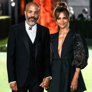 Halle Berry and BF Van Hunt Are Not Married After Instagram Confusion