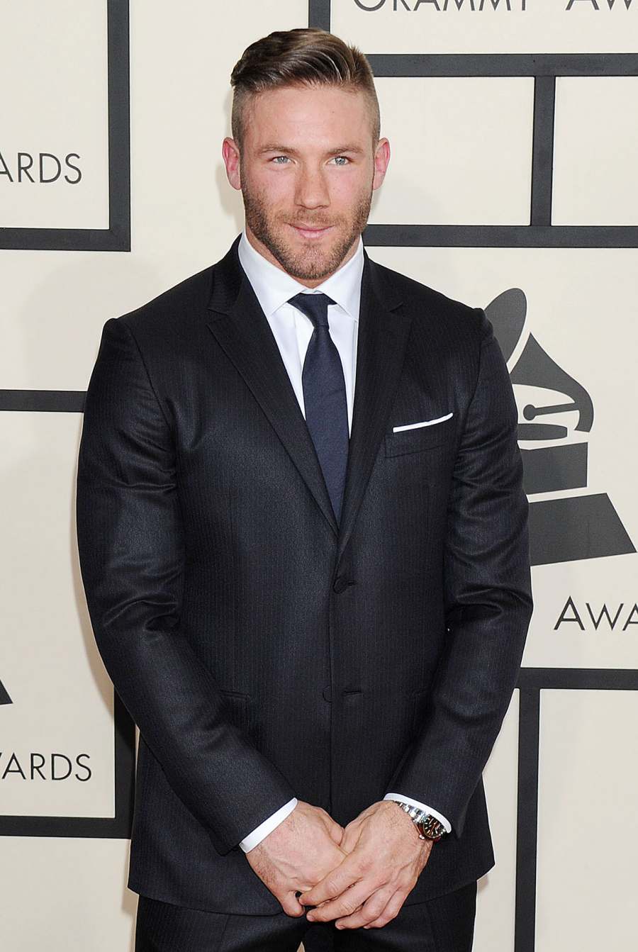 Stars Pay Tribute to Bob Saget’s Death at Age 65