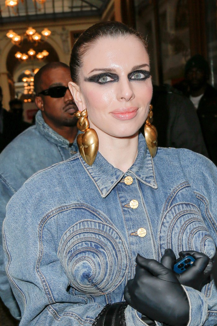 Kanye West Is Responsible for Julia Fox Wild Eye Makeup 2