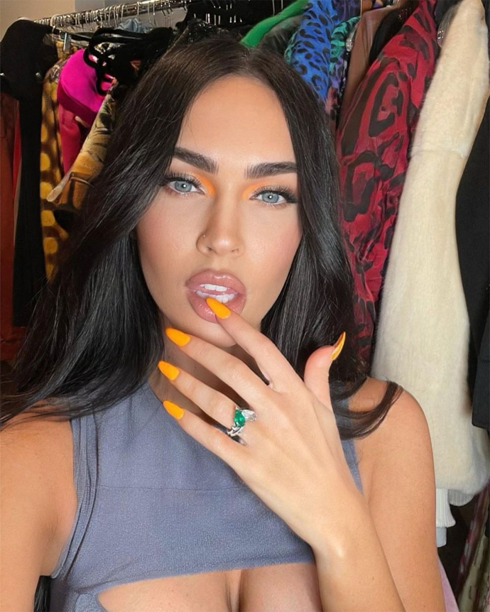 Megan Fox Put Her Own Spin on Euphoria High Glam Neon Nails Graphic Eye Engagement Ring 2