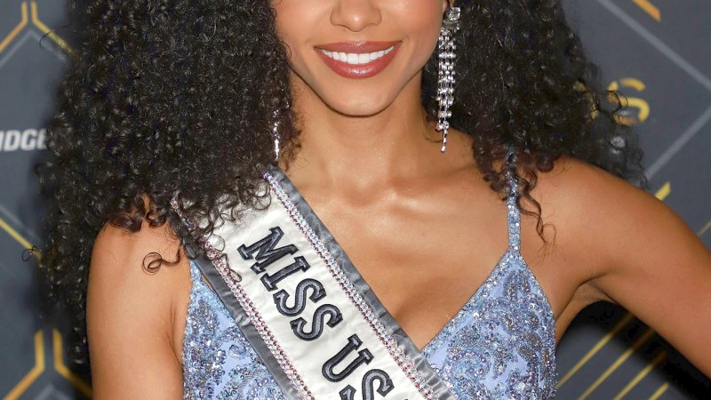 Miss USA 2019 Cheslie Kryst Dead at 30 Gallery