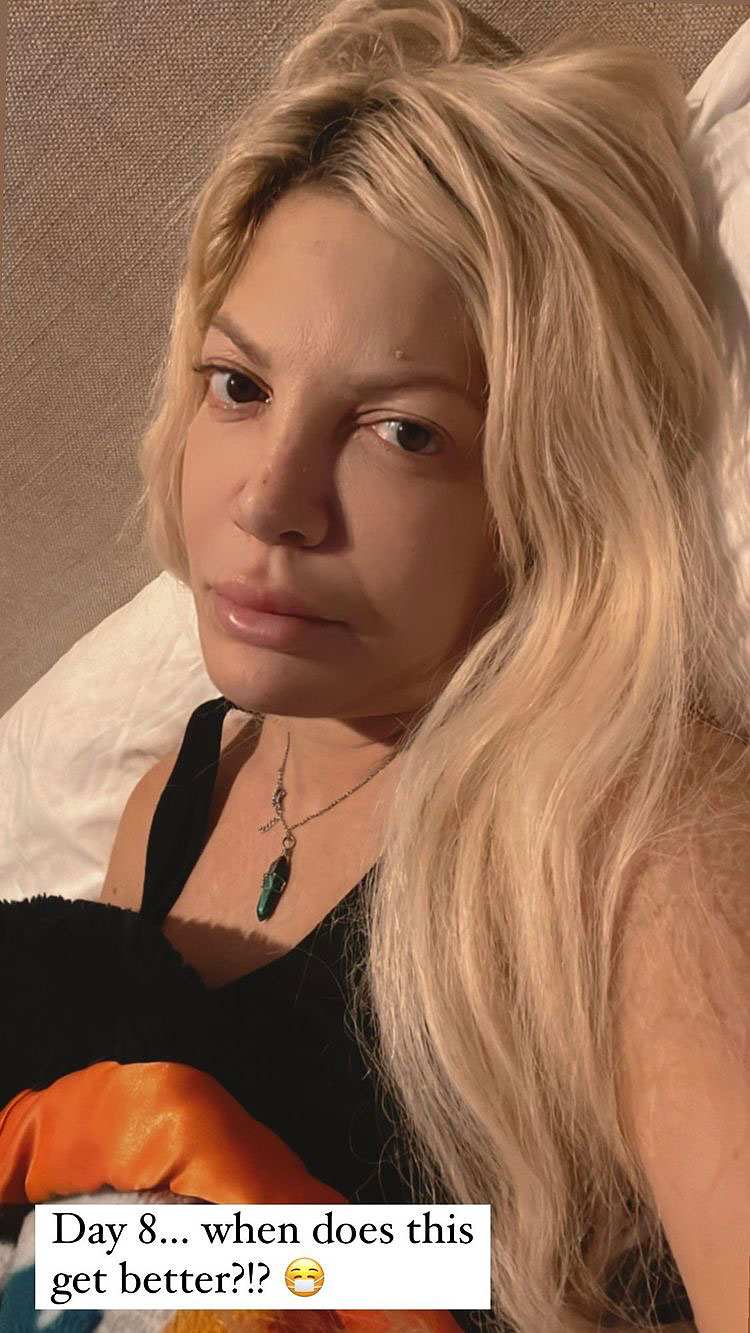 Tori Spelling Most Radiant Celebrity Makeup-Free Moments of 2022
