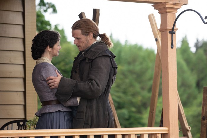 Outlander Caitriona Balfe Addresses Downside of Fans Romantically Linking Her With Sam Heughan 2