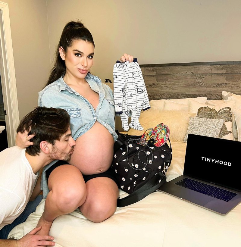 Pregnant Ashley Iaconetti Is ‘Very Nervous’ About Childbirth: My ‘Huge Fear'
