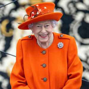 Queen Elizabeth II's Commemorative Coin Revealed Ahead of Platinum Jubilee