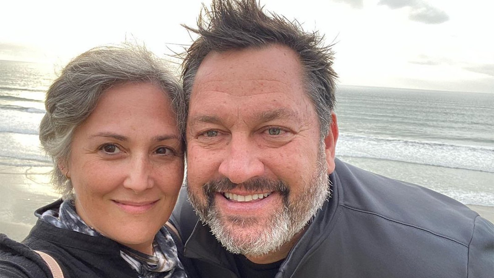 Ricki Lake Marries Fiance Ross Burningham Nearly 1 Year After Engagement