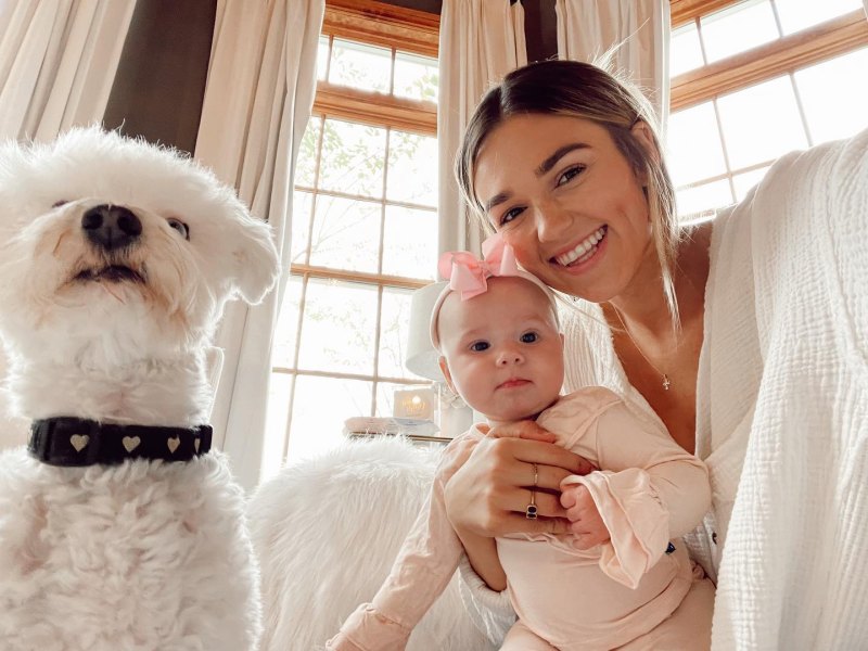 Sadie Robertson Claps Back at 'Brutal' Mom-Shamers Criticizing Honey's Name