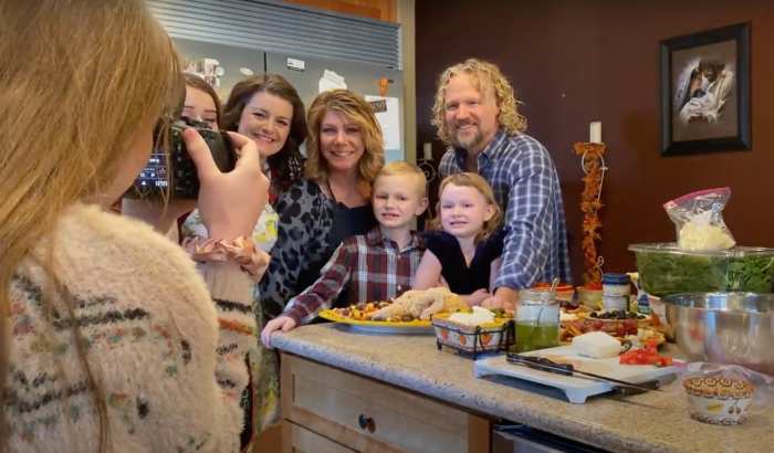 Sister Wives Kody Brown Never Wants Wives Sharing a Kitchen Robyn Brown Meri Brown