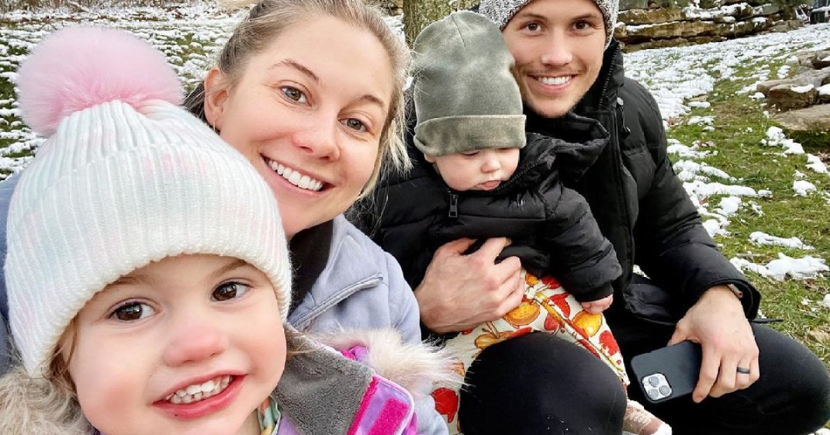 Shawn Johnson and Andrew East’s family album with children