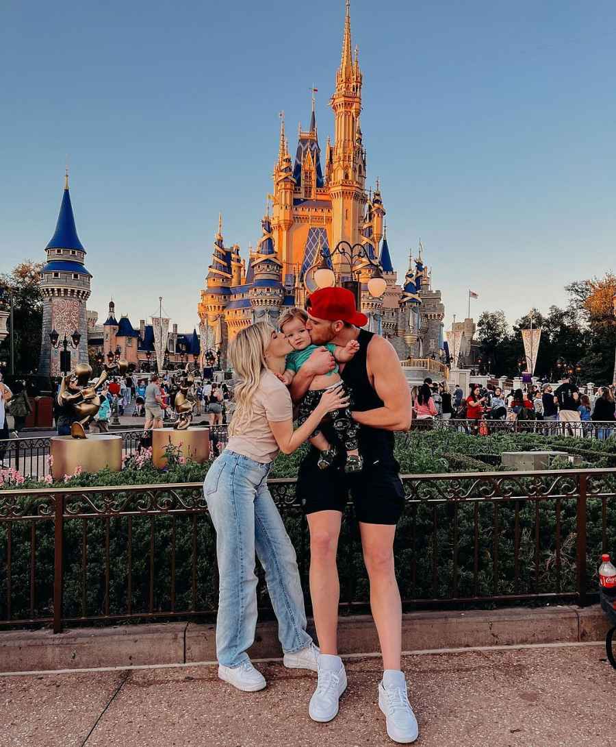 Stars Visiting Disney Theme Parks