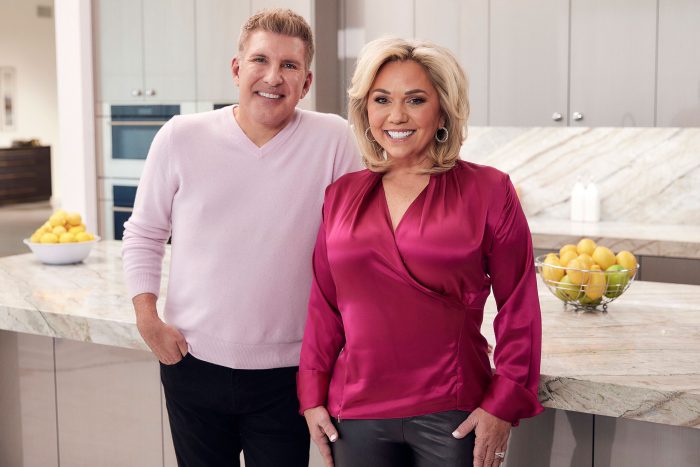 Todd and Julie Chrisley Reveal Weight Loss Results After Dieting Together Pink