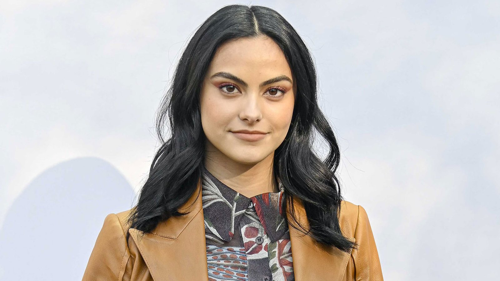 Too Relatable Camila Mendes Ultimate Fashion Inspiration Is The OCs Summer Roberts