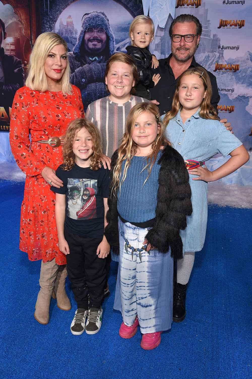 Tori Spelling Entire Family Tests Positive for COVID-19 2