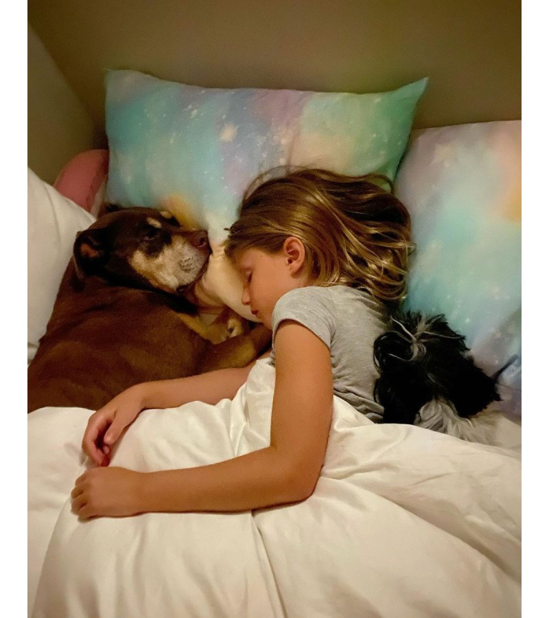 Vivian, Lua and Fluffy Gisele Bundchen Instagram Celebrity Moms and Dads Show Off Cuddly Pictures of Their Kids and Pets