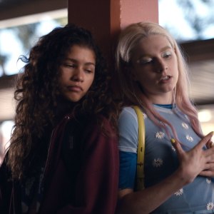 Zendaya and Hunter Schafer Euphoria Euphoria Makeup Is More Subtle and Refined in Season 2