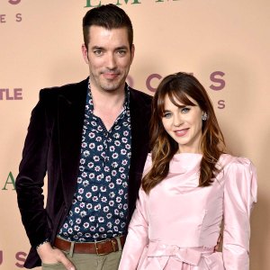 Zooey Deschanel Jonathan Scotts Pals Think Engagement Will Happen Soon