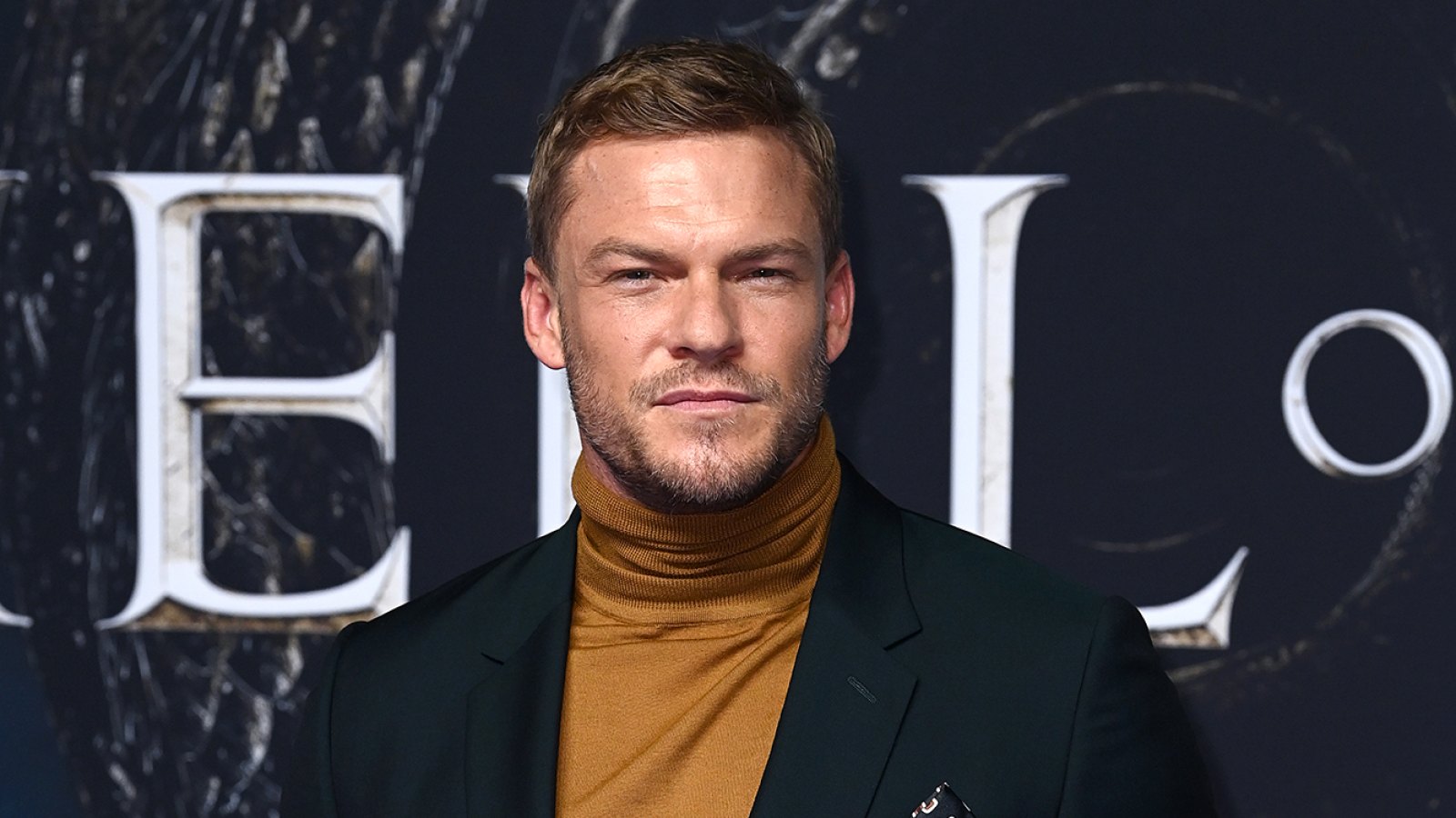 Reacher’s Alan Ritchson Says His Wife, 3 Kids Were Rear-Ended in Car Accident: ‘No Serious Injuries’