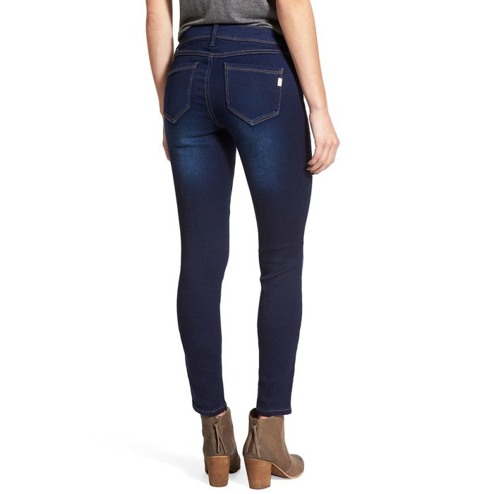 1822 Denim Butter Skinny Jeans Are Absurdly Soft and Stretchy