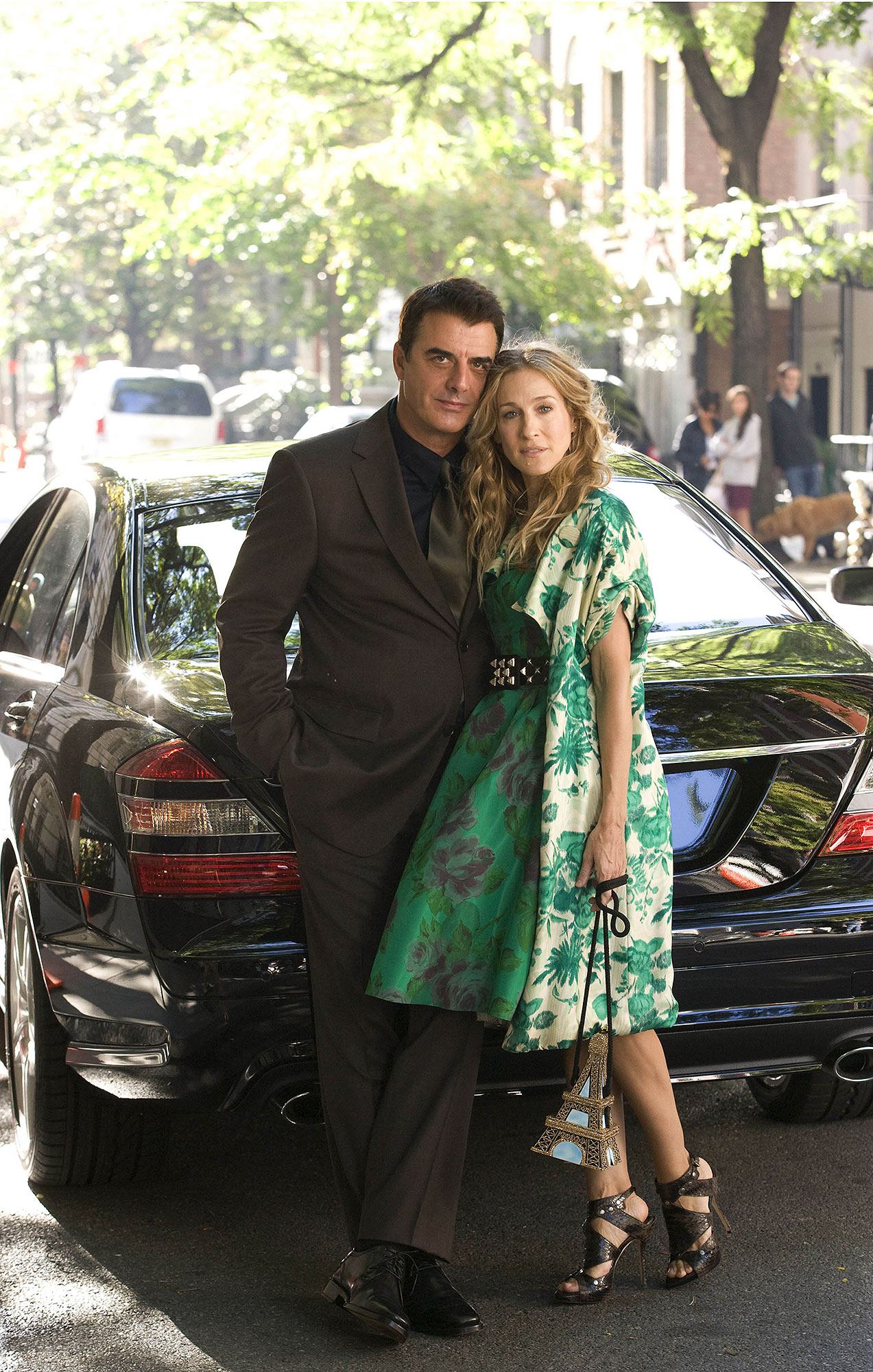 A Look Back at the Best Style Moments of ‘Sex and the City’ on Its 20th Anniversary Green Jacket SATC Movie 2008