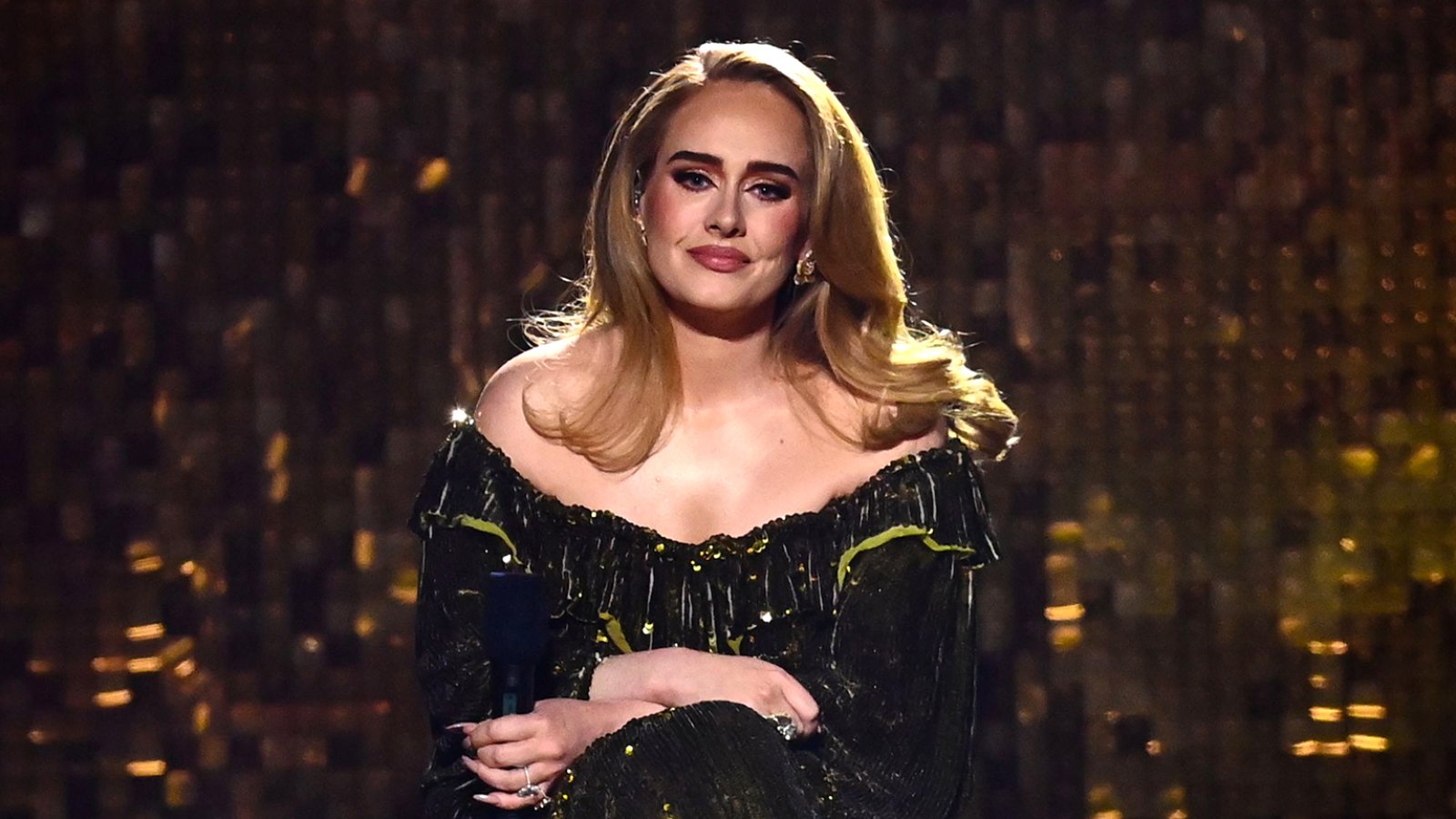 Adele ‘Regrets’ Waiting to Announce Vegas Delay, Promises Show Will ‘100 Percent’ Be Back This Year