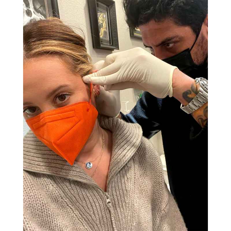 Another One! Ashley Tisdale Gets a 4th Ear Piercing