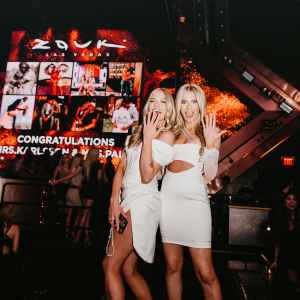 Bachelor Twins Haley Emily Ferguson Throw Joint Bachelorette Party Las Vegas