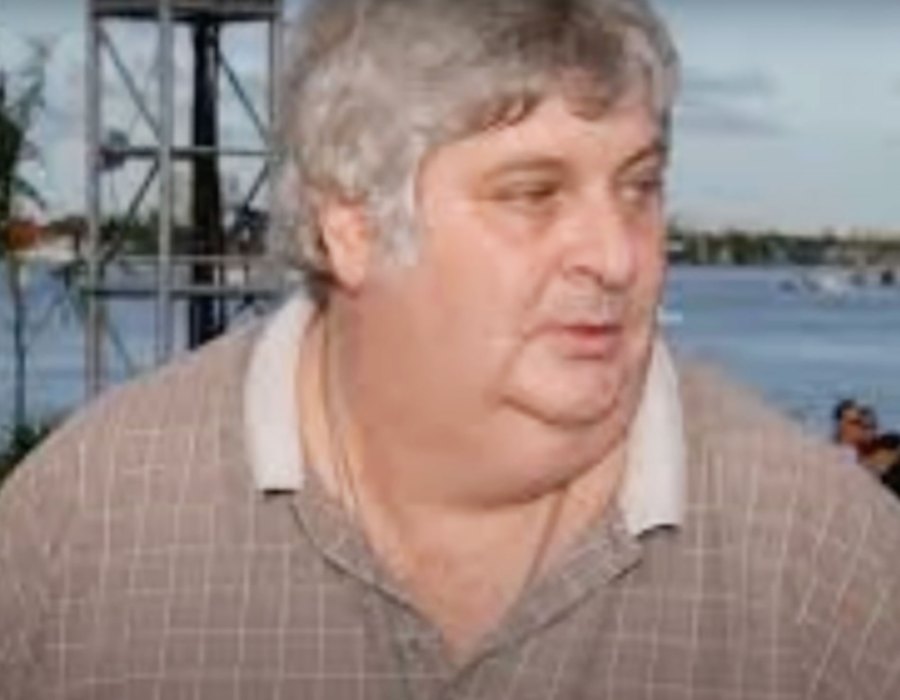 Celebrity Deaths in 2015: Stars We've Lost Vincent 