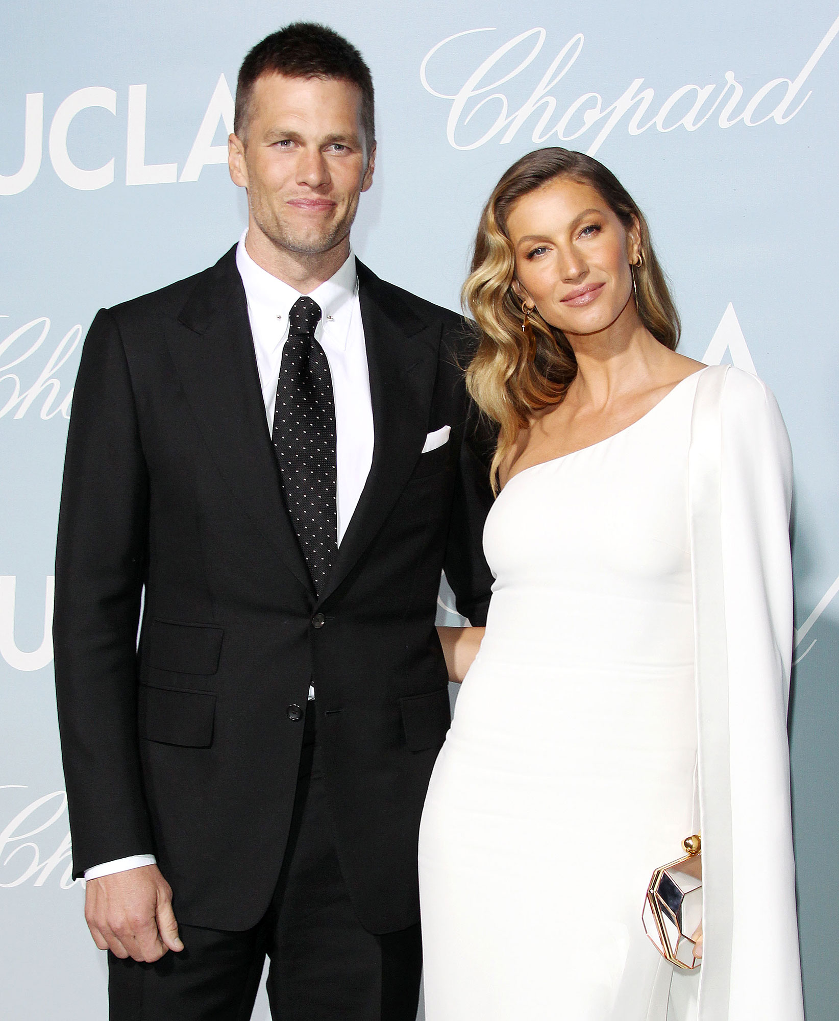 The Alluring Partners of NFL Stars - Kerry Washington, Gisele Bundchen, and More!