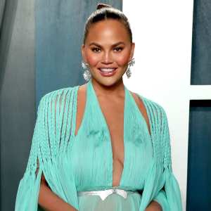 Chrissy Teigen Shares Her Recipe for the Perfect Lazy and Tasty Sheet Cake