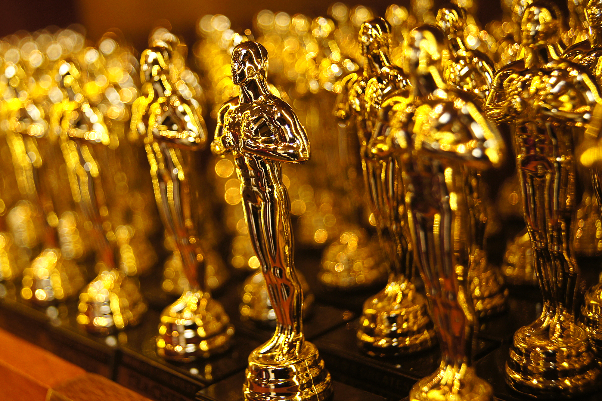 Who is hosting the Oscars 2022?