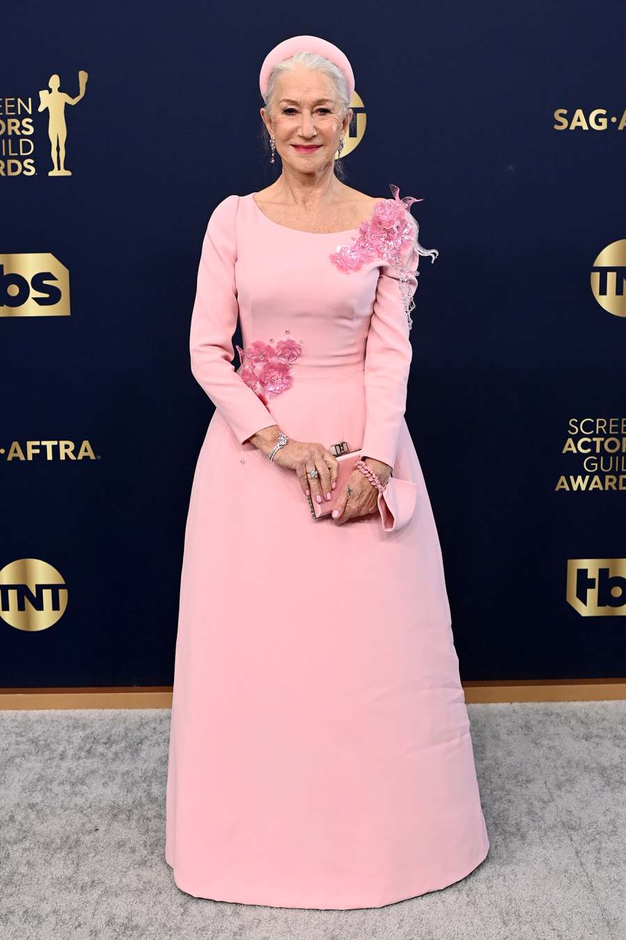Helen Mirren Red Carpet Arrival SAG Awards 2022