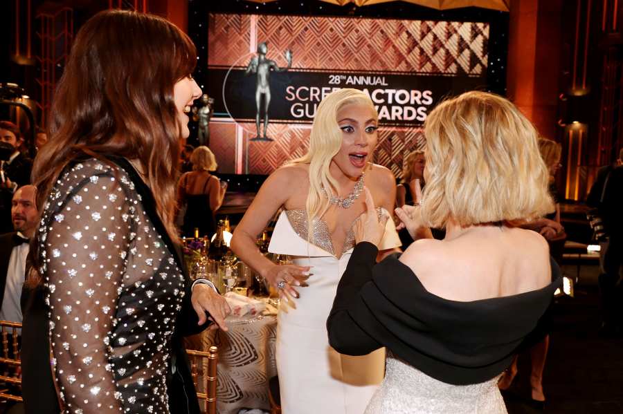 Inside the SAG Awards 2022 What You Didn't See on TV Lady Gaga, Marlee Matlin and Emilia Jones