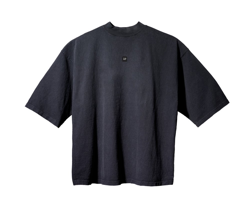 Kanye West&rsquo;s Yeezy Gap x Balenciaga Drop Includes a 440 Denim Jacket