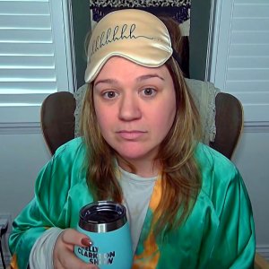 Kelly Clarkson Is ‘So Broken’ While Quarantining With Kids Amid Brandon Blackstock Divorce: 'Sometimes We Fall'