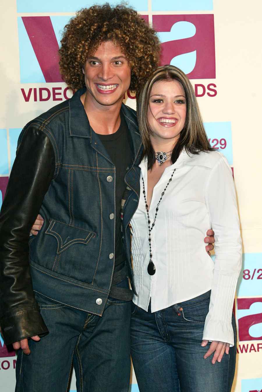 Kelly Clarkson’s Dating History: All the A-List Celebs She’s Been Linked to Through the Years
