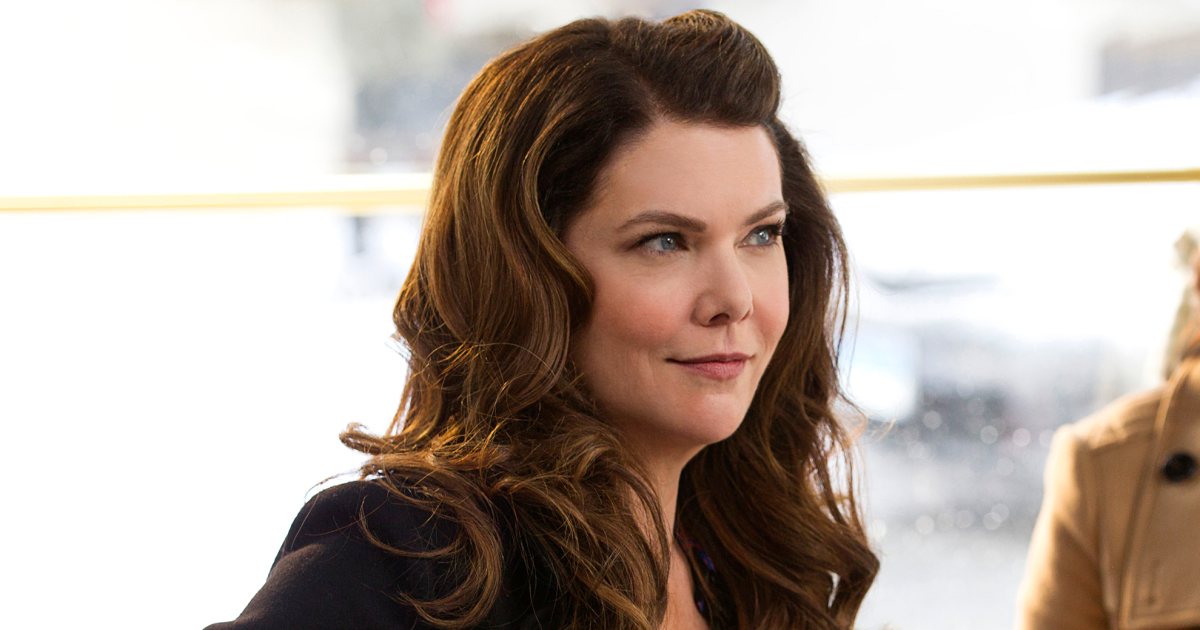 Lauren Graham Apologizes After Fueling 'Gilmore Girls' Speculation
