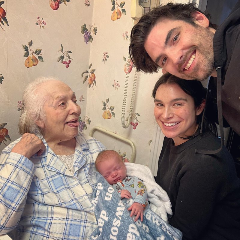 Next Generation! Ashley Iaconetti’s Son Dawson Meets Her 99-Year-Old Grandma