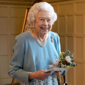 Queen Elizabeth II Makes 1st Outing of the Year Ahead of Platinum Jubilee Celebration